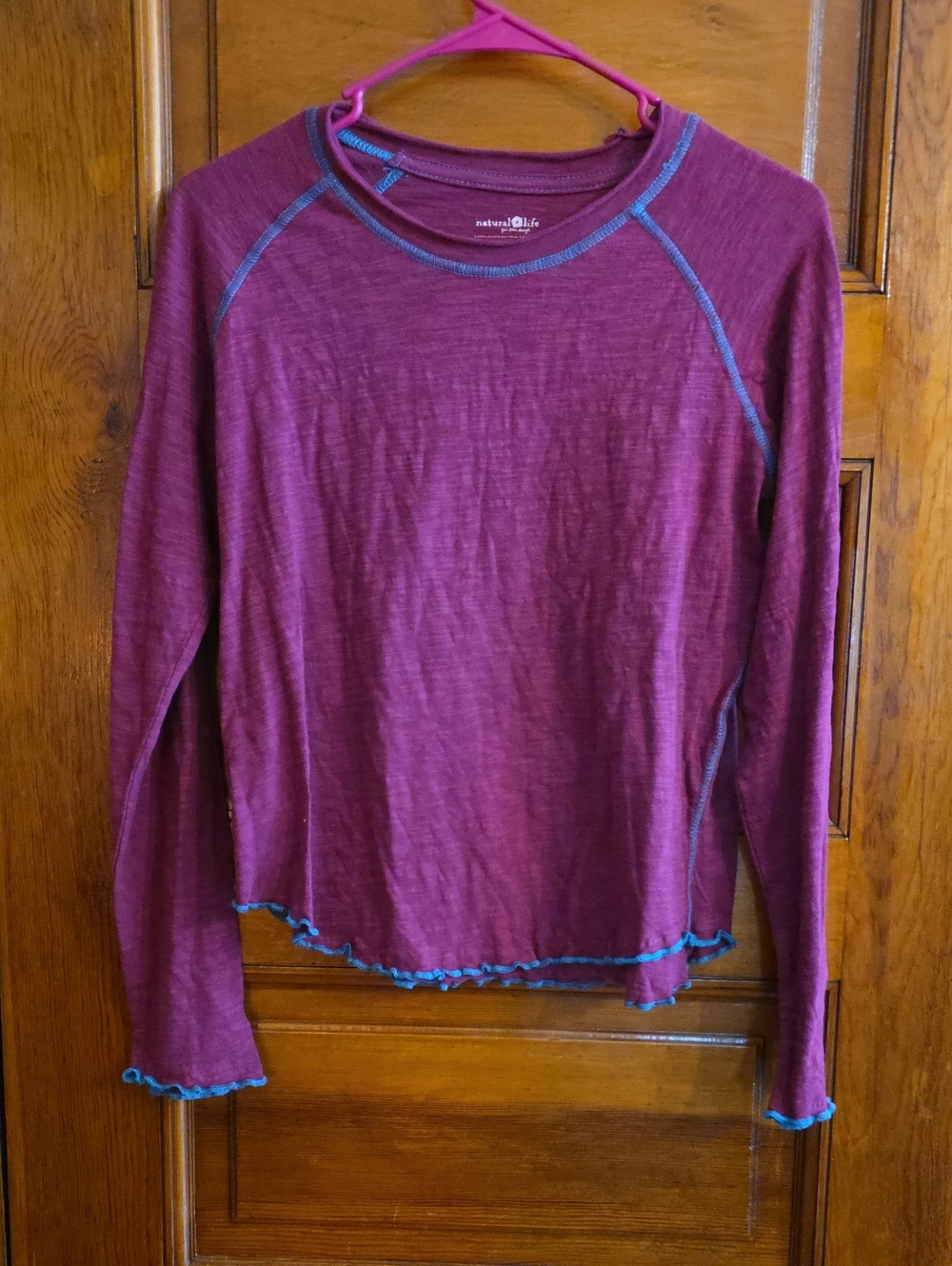 Natural Life  Long-Sleeve Raglan Top in Berry & Blue